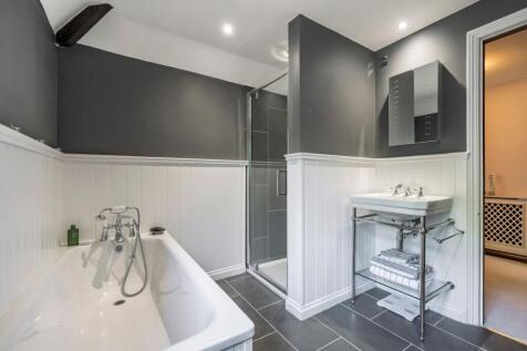 Ensuite Bathroom