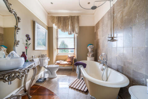 1344036-16-68b1be4390c2e-ARW