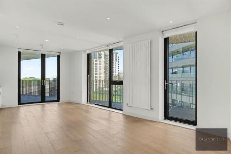 Flat 30, 3 Mercier Court E16 2JW-1.jpg