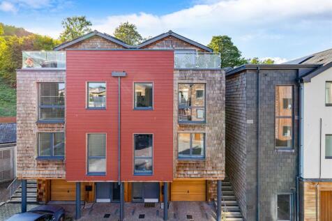 A01 - 18 Baltic Way Totnes - 250926.jpg