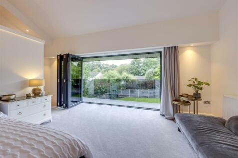 Master Bedroom Bi Folds