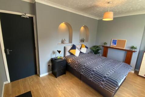 3 Bedroom Flat in NR5 8NQ
