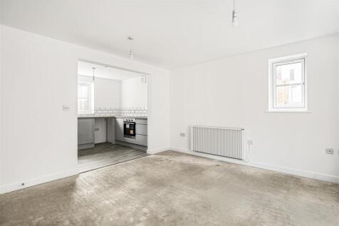 7C Warwick Street