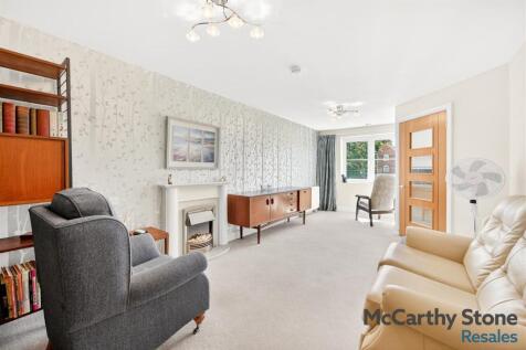 8689809-interior04.jpg