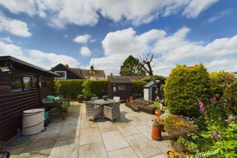 CAM02773G0-PR0140-STILL011-thumbnail-h750-70