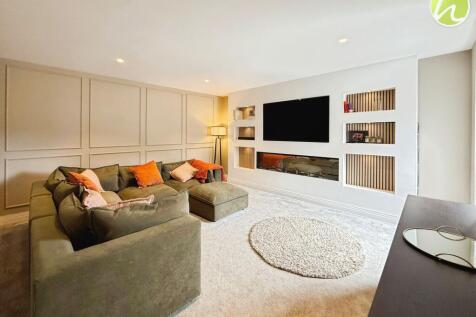 Lounge/Snug