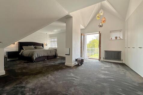 Extensive primary bedroom suite