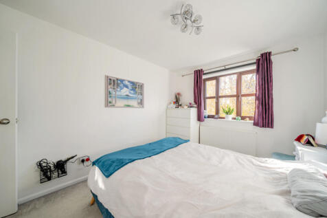 1386519-4-69301b5...