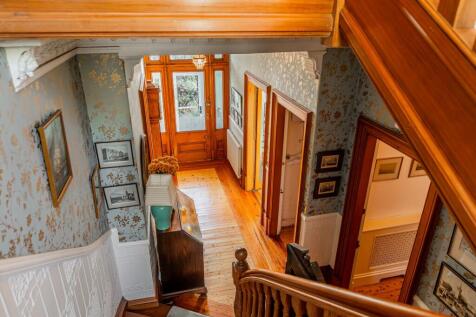 5 bed, 3 bath Detached in Glasgow - Photo 21
