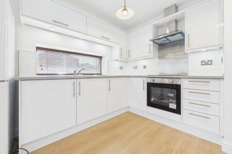 CAM04273G0-PR0094...