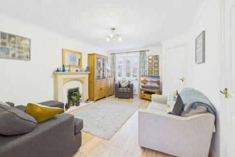 CAM04968G0-PR0086-STILL009