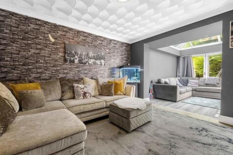 Morgan Close, Bla...