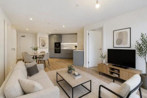 Brand new unfurnished apartment at The Railings, Middlewood Locks. Fourth floor with balcony, Jack & Jill bathroom and canalside setting close to the city centre. Available July.