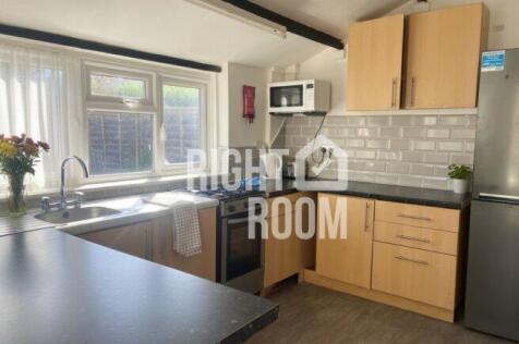 room-4-60-richmond-wood-road-bh8-9dj-1066258