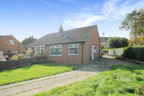 NO DEPOSIT SCHEME AVAILABLE | UNFURNISHED | SPACIOUS TWO BEDROOMED BUNGALOW | GREAT COMMUTES Linley and simpson are proud to present this spacious two bedroom bungalow. The property is located in Stan