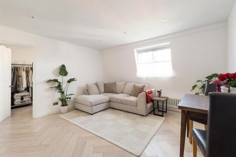 Bruce Grove, N17