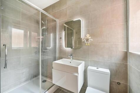En-suite shower room