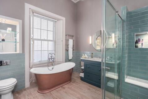 4 bed, 2 bath Town House in Edinburgh - Photo 29