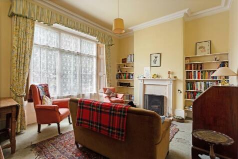 66106_St. Marys House, 14 High Street, Overton - (