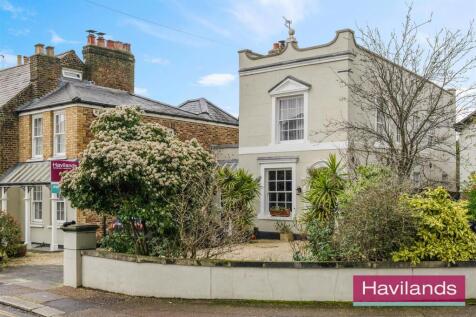 78 Vicars Moor Lane N21 1BN-23.jpg