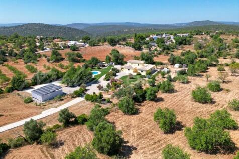 Boliqueime 5 Bed Villa With 18,000m2 Land For Sale (1)