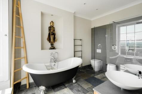 6 bed, 5 bath Terraced in Bristol - Photo 14