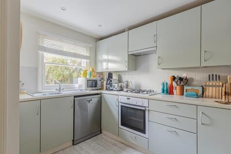 Crane Grove (11).jpg