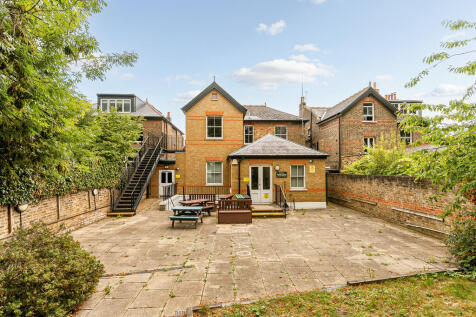 9 LONGFIELD ROAD-...