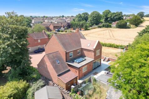 7 Manor View Close, Worthington