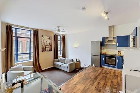Large Kitchen Dining area