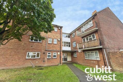 2 Bedroom Flat in PO3 6EQ