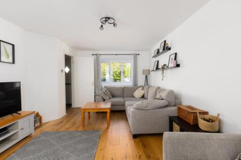 1 Daws Court-16.jpg