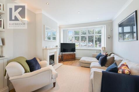 Bridgewood Road, Worcester Park - KT4 8XS