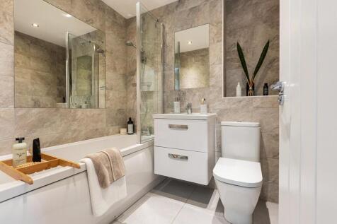 Family-friendly bathroom