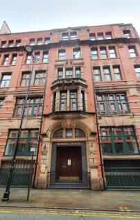 **AVAILABLE 23rd JULY - VIDEO TOUR ATTACHED - PHYSICAL VIEWING ONLY** ***NO CORPORATE LETTING or SHORT-TERM LETTINGS ALLOWED*** ***PLEASE DO NOT ENQUIRE IF YOU NEED TO MOVE IN SEPTEMBER*** **NO Pets A
