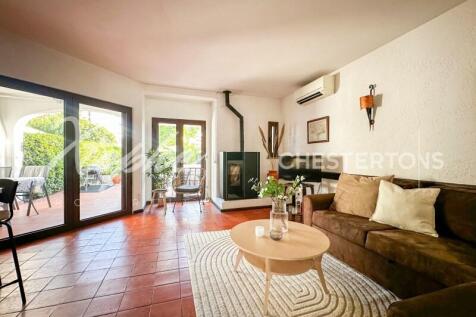 Beach Property 2 Bedrooms For Sale Near Vilamoura (35)