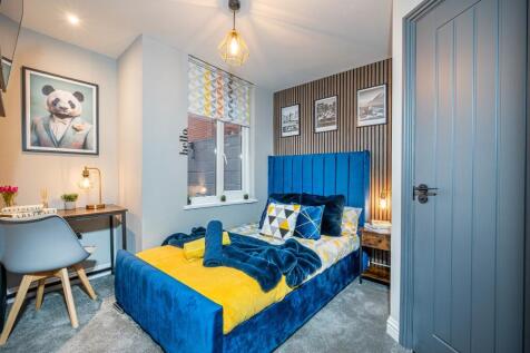 1 Bedroom House in SN1 3JB