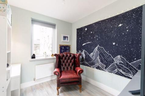 3 bed, 1 bath End of Terrace in Leeds - Photo 13