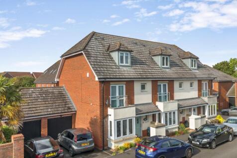 A beautifully presented four-bedroom end-of-terrace home, set over three floors on a private road just off Wells Road. Offering spacious and versatile accommodation, an enclosed rear garden, off-stree