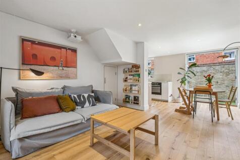 FOR SALE - Graham Road, W4