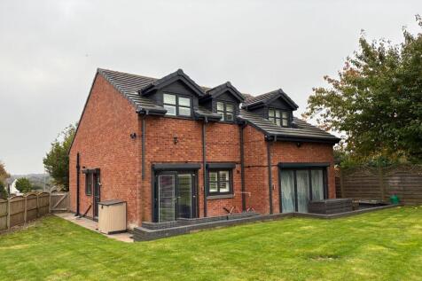 22A Villiers Crescent, Eccleston, St Helens, WA10 5HW