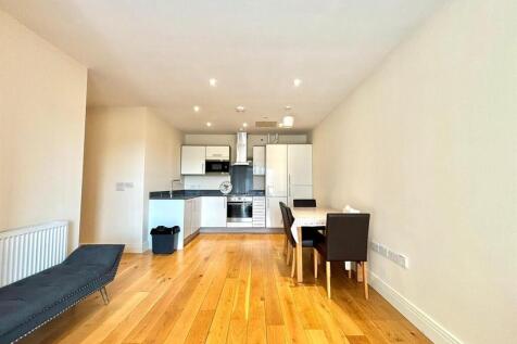 Living Area/Kitchen