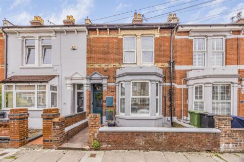 GFF, 67 North End Avenue, Hilsea-PorticoMarketing-