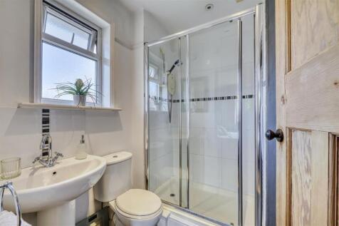 75 Wharf Rd Higham-21.jpg