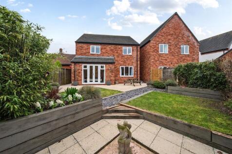 7 Bailey Close, Wolston (24).jpg