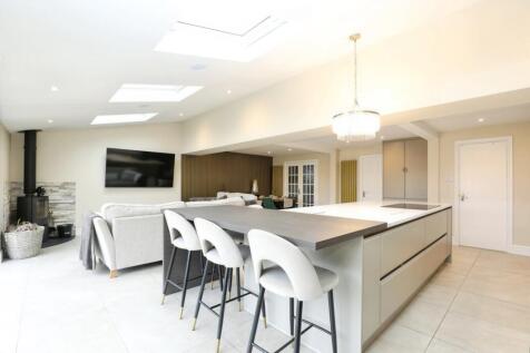 Kitchen/Family Room