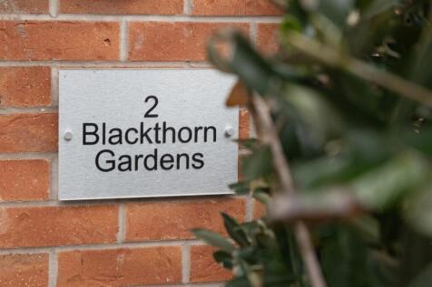 2 Blackthorn Gardens
