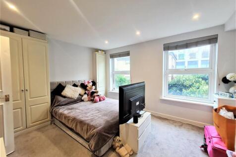 Battersea Park Road, bedroom, Eden Harper