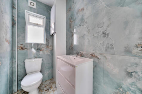 1309208-12-6847fb...