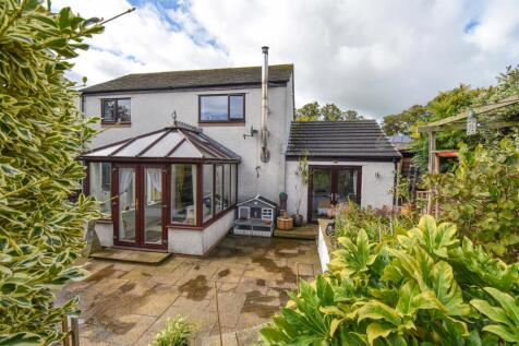 23 Cumberland Close Rear Garden g.jpg